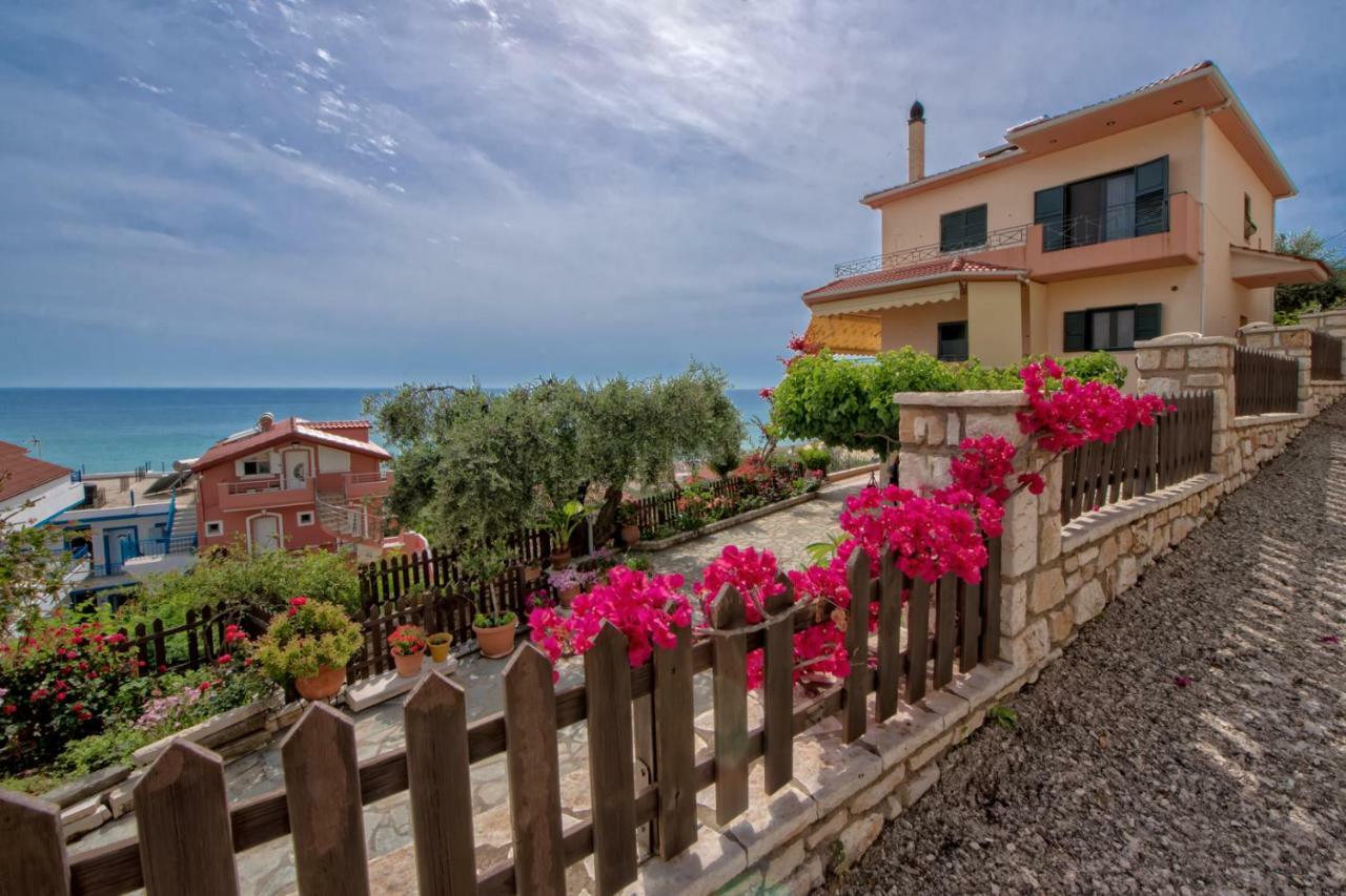 Villa Giovanni Paralia Vrachou Exterior foto